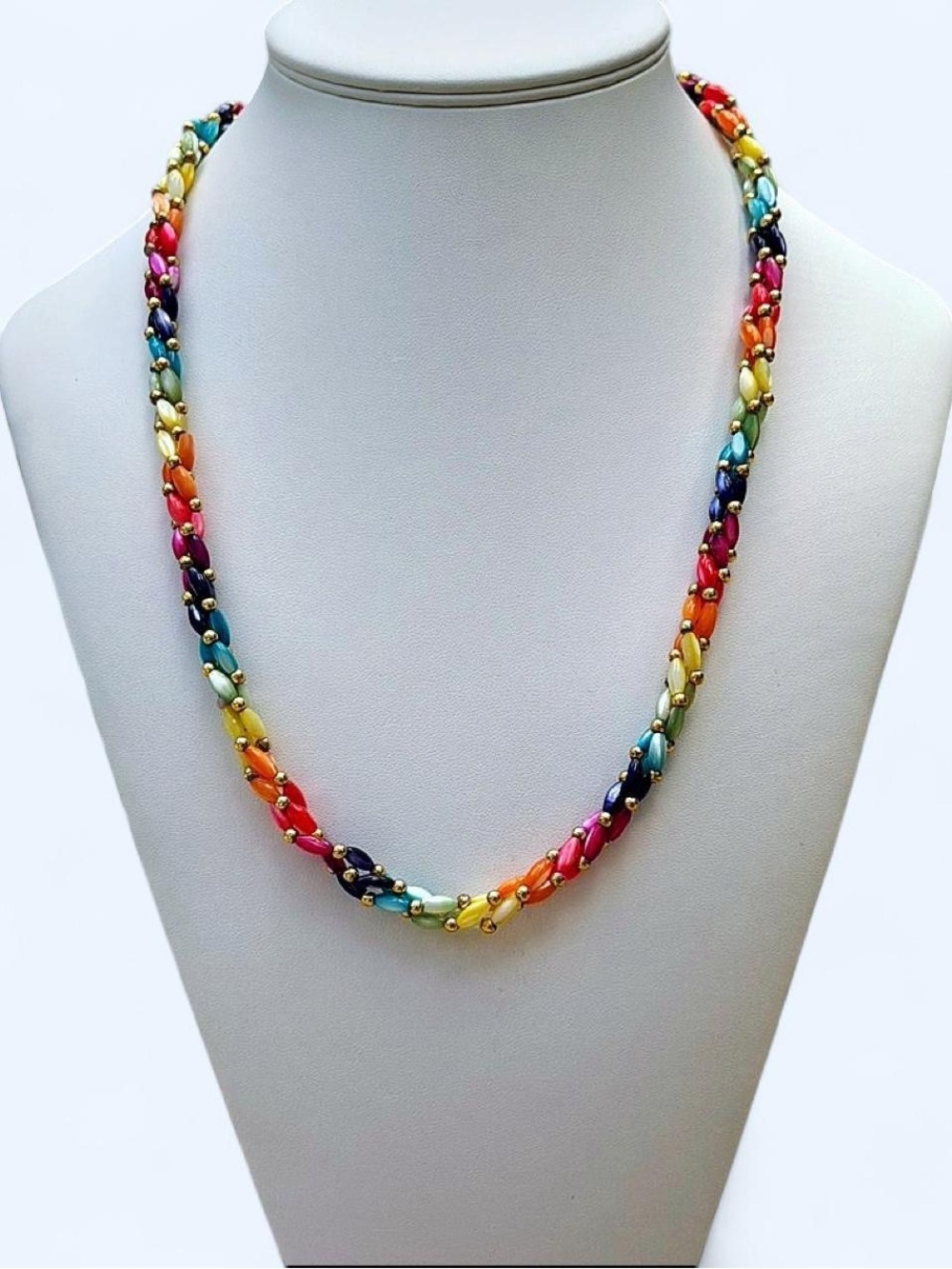 Vintage Rainbow Mother of Pearl Twisted Shell Bead Necklace, Barrel Clasp